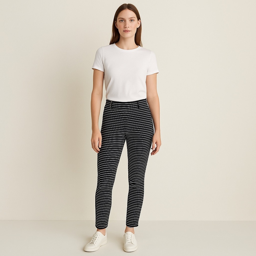 The Riviera Pant Black White Striped Slim Fit Ankle Pants Size 6